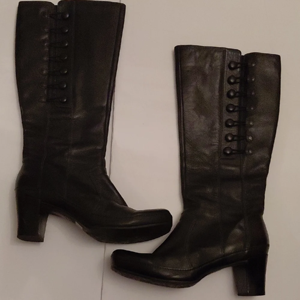 Clarks Womens Black Leather Knee-High Block Heeled Boots Sz 8.5W - Picture 3 of 11